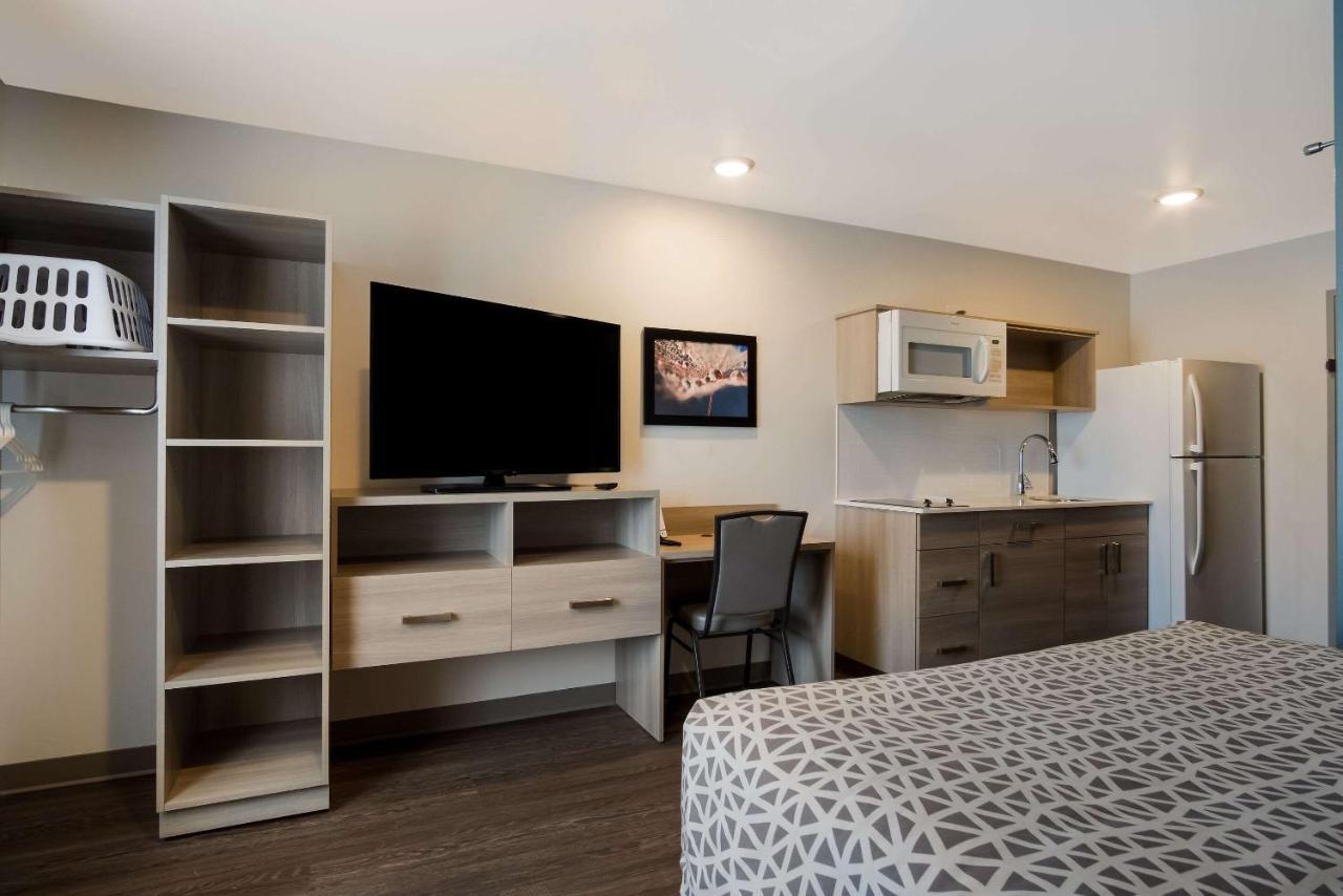 Woodspring Suites Grand Rapids Kentwood Cascade Bagian luar foto
