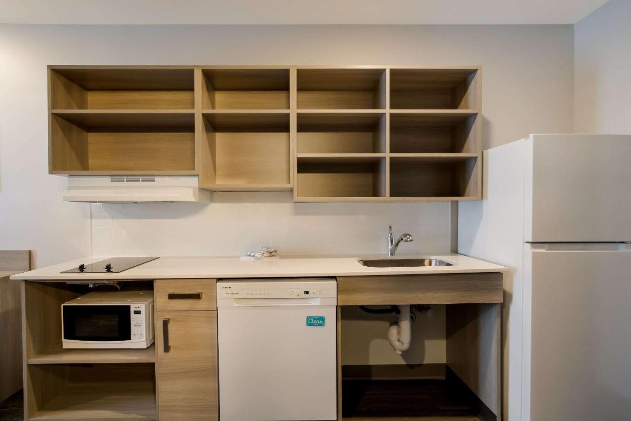 Woodspring Suites Grand Rapids Kentwood Cascade Bagian luar foto