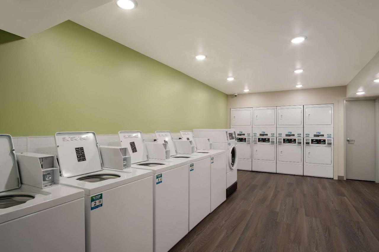 Woodspring Suites Grand Rapids Kentwood Cascade Bagian luar foto