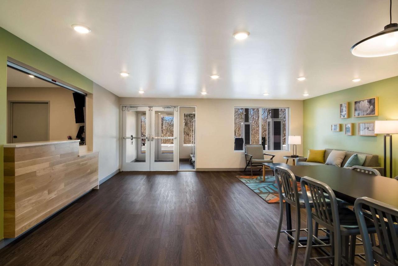 Woodspring Suites Grand Rapids Kentwood Cascade Bagian luar foto