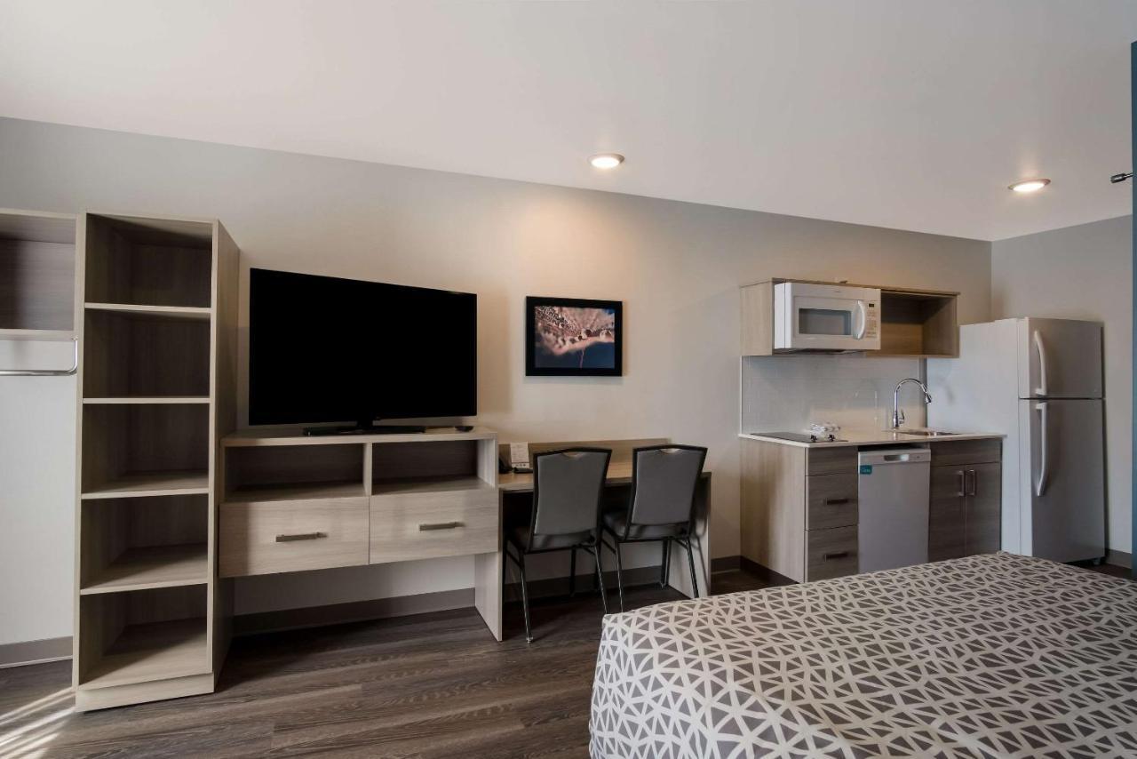 Woodspring Suites Grand Rapids Kentwood Cascade Bagian luar foto